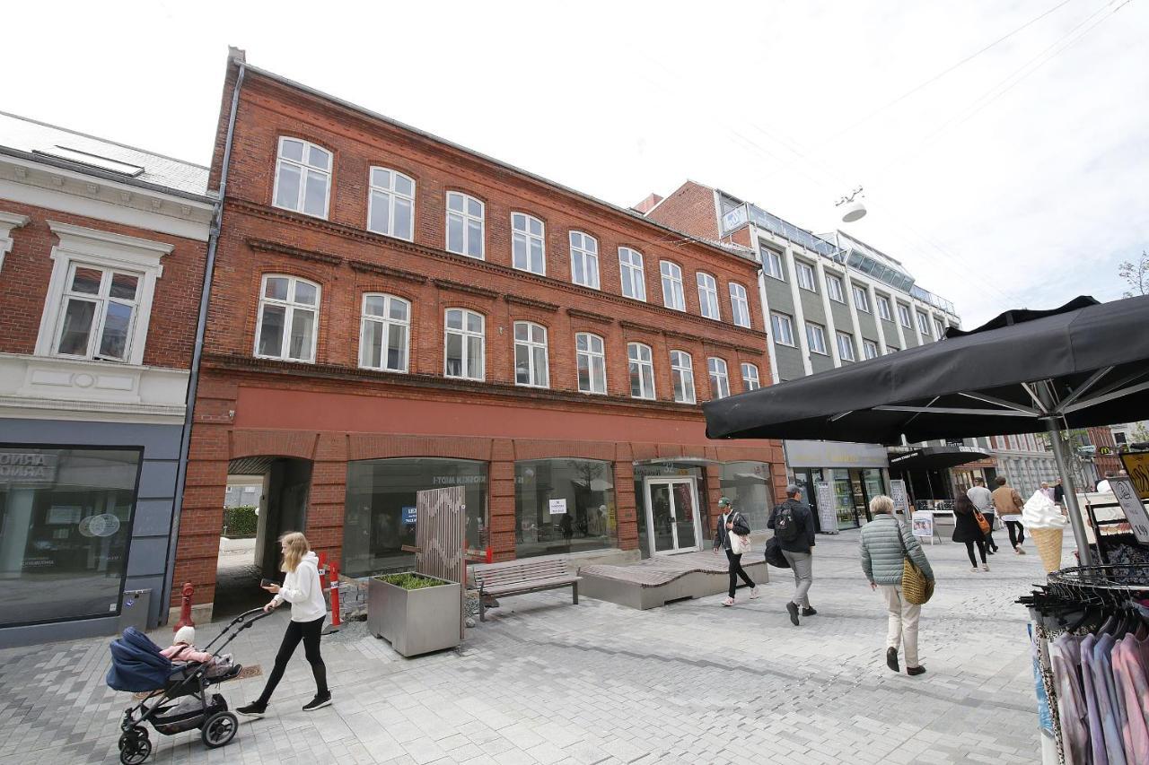 에스비에르 32 Kongensgade 아파트 외부 사진